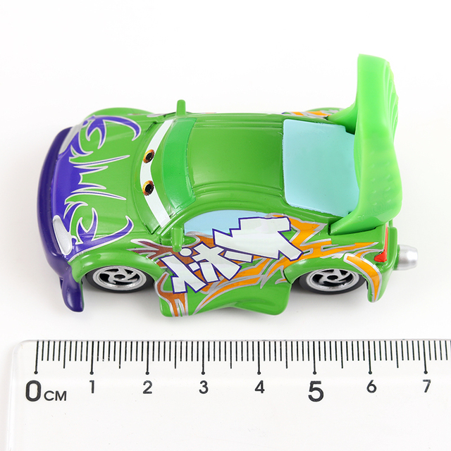 Zabawka dziecięca - Oryginalne samochody Disney Pixar 2 i 3 - Zygzak McQueen, Matt Jackson Storm i Ramirez - 1:55 stopnia - Odlewniczy metalowy samochód - Wianko - 81