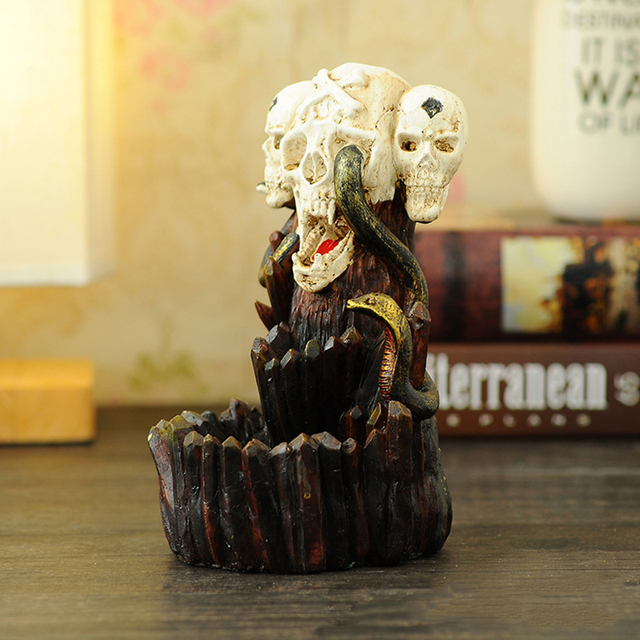 Palnik ceramiczny czaszka do kadzideł Halloween - dekoracja wodospadu pachnącego mieszanej gra stożka - Wianko - 3
