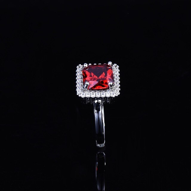 Pierścionek zaręczynowy ze złotym księżniczkim motywem w nowym czerwonym kolorze - biżuteria luksusowa 2021 - Wianko - 3