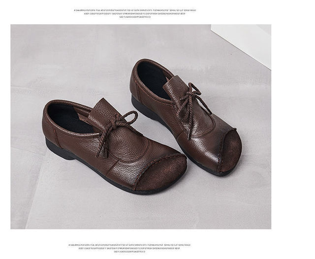 Ręcznie robione miękkie damskie buty ze skóry na niskim obcasie, sznurowane do kostki - Wianko - 25