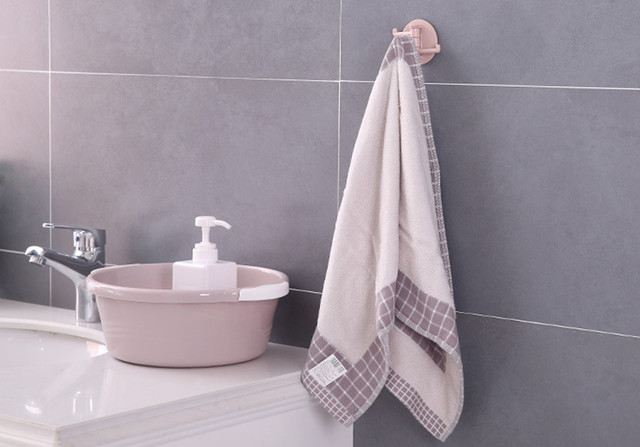 Wieszak na ręczniki 1/2 sztuki wielofunkcyjny łazienka wodoodporny z obrotowymi uchwytami na przechowywanie - Wianko - 6