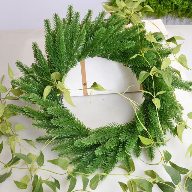 Sztuczne rośliny igła sosnowa - 10 sztuk plastikowe ozdoby świąteczne DIY dla dzieci i przyjęć noworocznych - Wianko - 11