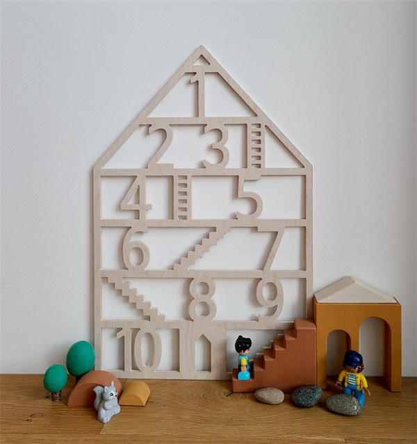 Drewniane puste okno z alfabetem - wystrój pokoju dziecka, dekoracja ściany domu - Wianko - 21