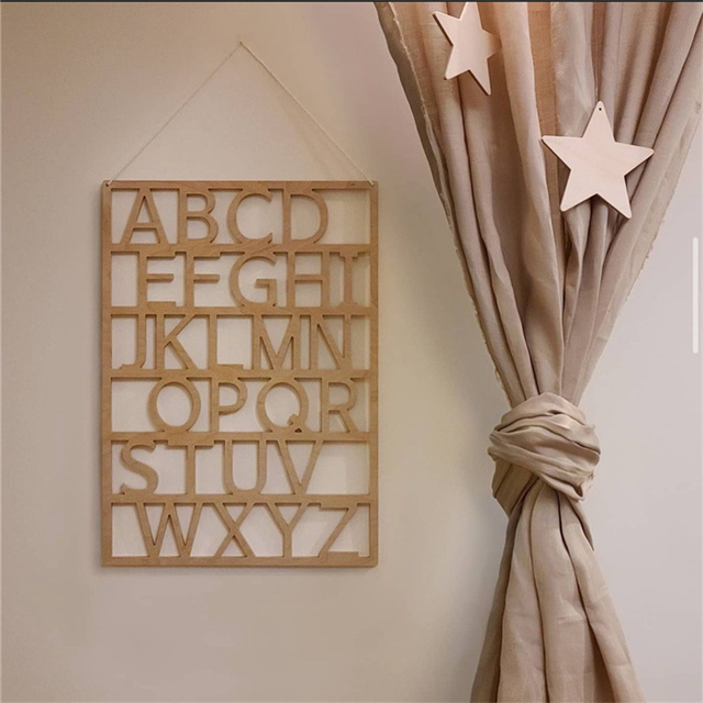 Drewniane puste okno z alfabetem - wystrój pokoju dziecka, dekoracja ściany domu - Wianko - 8