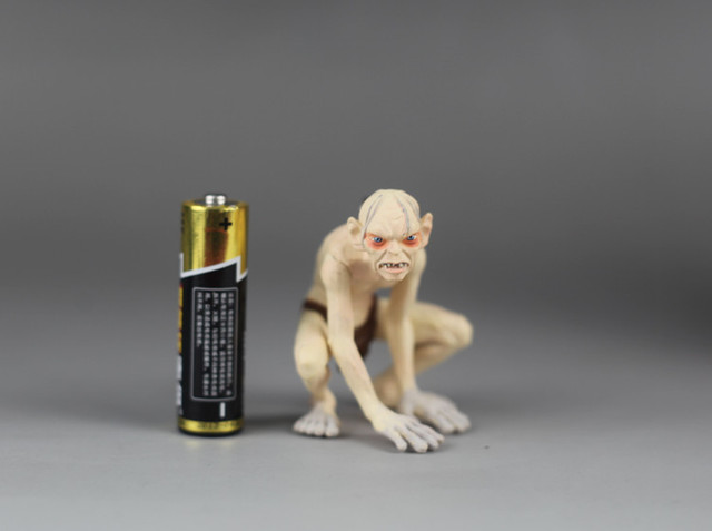 Figurka Golluma z kolekcji Hallmark - wysoka jakość, do zawieszenia, model zabawki, najlepszy prezent - Wianko - 6