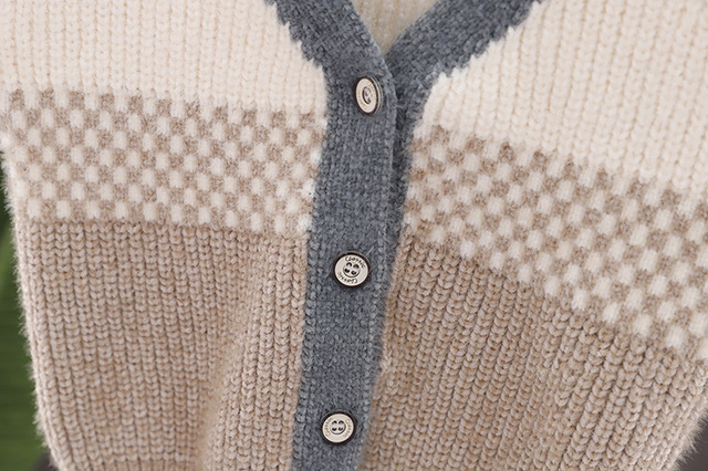 Dziergany sweter jesienno-zimowy dla chłopców. Modny płaszcz-kurtka dla malucha - Wianko - 5
