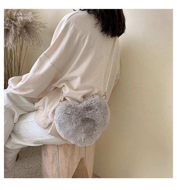 Torba z uchwytem - Moda pluszowa torba jesiennej i zimowej kolekcji dla kobiet z perłowym łańcuchem i sercem - małe torebki projektowane dla stylowych dam - Wianko - 17