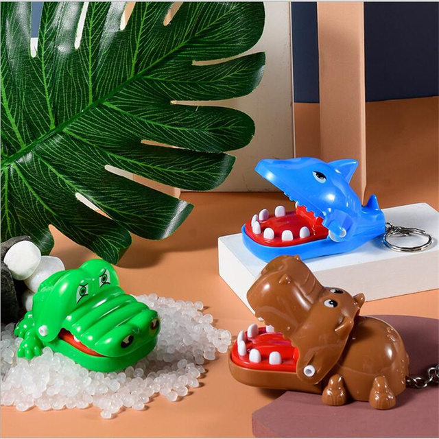 Kreatywna zabawka dla dzieci - Mini krokodyl ugryź dentystę w usta! - Wianko - 4