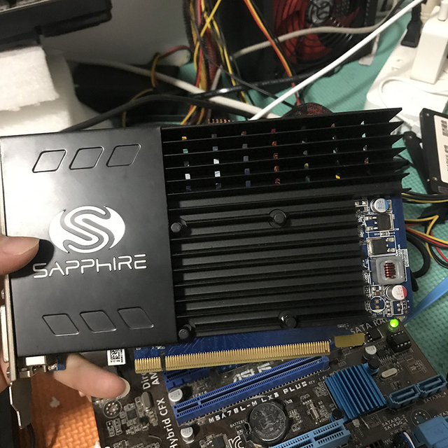SAPPHIRE HD 6450 2GB - karta graficzna GPU dla AMD 6400 z pamięcią GDDR3 2GB - Wianko - 2