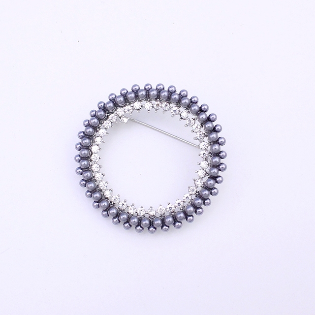 Okrągła broszka na ślub z małymi perłami, zroszona broszka wieniec bukiet, ozdobiona kryształkami Rhinestone - Wianko - 3