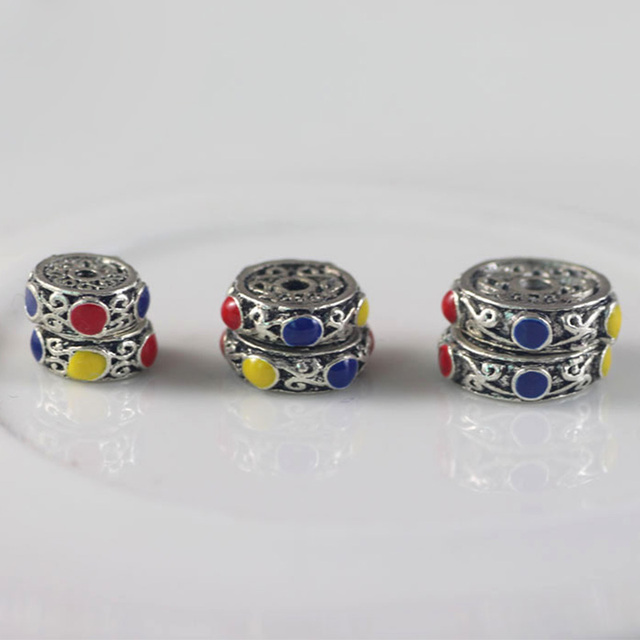 10 sztuk/partia Vintage Handmade Nepal Charm metalowe koraliki - 8mm, 10mm, 12mm - płaskie, okrągłe dekoracje luźne Spacer koraliki DIY ocena biżuteria - Wianko - 1