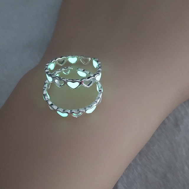 Pierścienie z błyszczącymi sercami miłości w kolorze srebrnym - biżuteria dla par - Wianko - 17