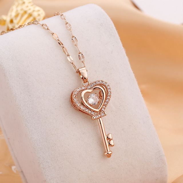 Naszyjnik srebrny klucz w kształcie serca z wisiorkiem na łańcuszku - biżuteria koreańska dla kobiet - Wianko - 4
