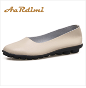 AARDIMI damska klasyka - skórzane buty typu 'slip-on', białe baleriny mokasyny - Wianko - 28