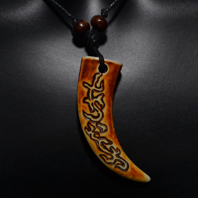 Naszyjnik Vintage z rzeźbionym wzorem z wisiorkiem kości bydlęcej stylistyka retro plemienna amulet - Wianko - 3