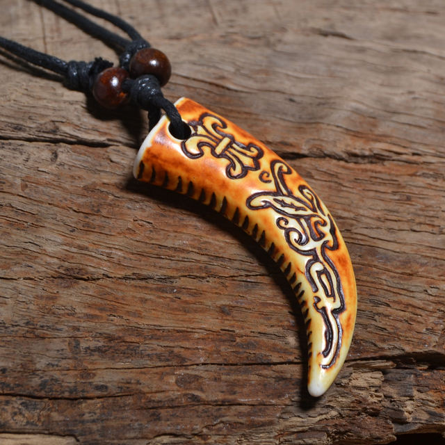 Naszyjnik Vintage z rzeźbionym wzorem z wisiorkiem kości bydlęcej stylistyka retro plemienna amulet - Wianko - 4