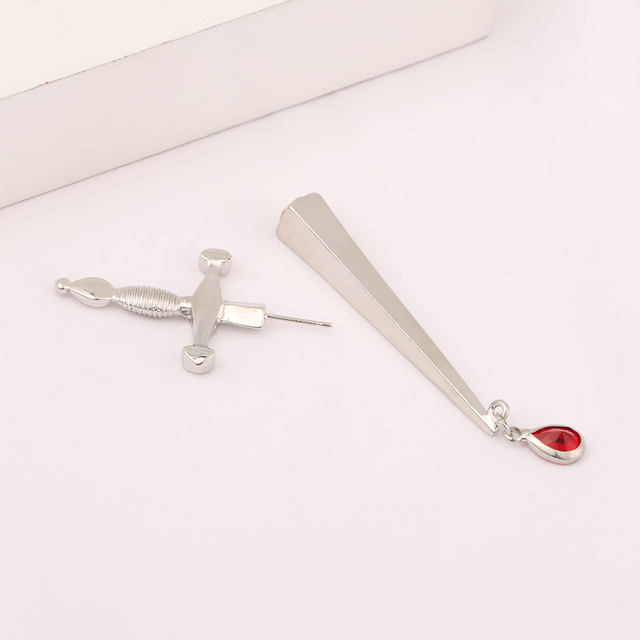 Kolczyki wiszące Gothic długie sztylety miecze z krzyżem Hiphop Ear Studs Party Punk, akcesoria biżuteryjne męskie - Wianko - 8