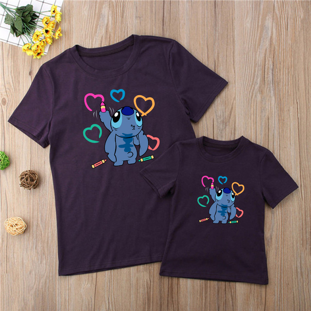 Czarne bluzki - New Arrival Disney Lilo Stitch - stroje rodzinne: kobiety T-shirt, ubrania dzieci, Humor koszulki z krótkim rękawem O-neck - Wianko - 7