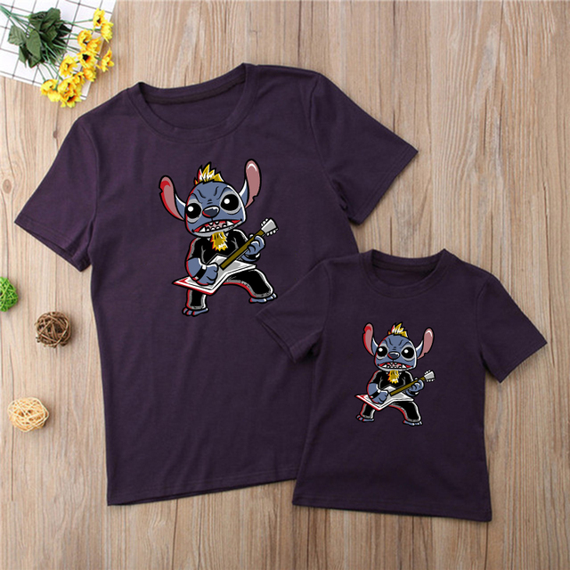 Czarne bluzki - New Arrival Disney Lilo Stitch - stroje rodzinne: kobiety T-shirt, ubrania dzieci, Humor koszulki z krótkim rękawem O-neck - Wianko - 12