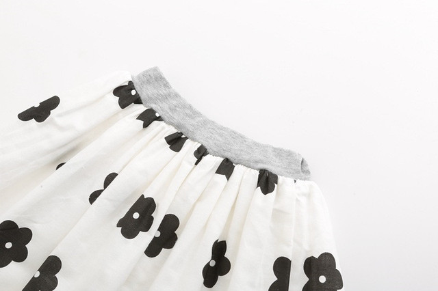 Zestaw ubrań dla dziewczynki z 2020 r. - czarna bluzka z krótkim rękawem i spódnica Tutu z wzorem kwiatowym - Wianko - 14