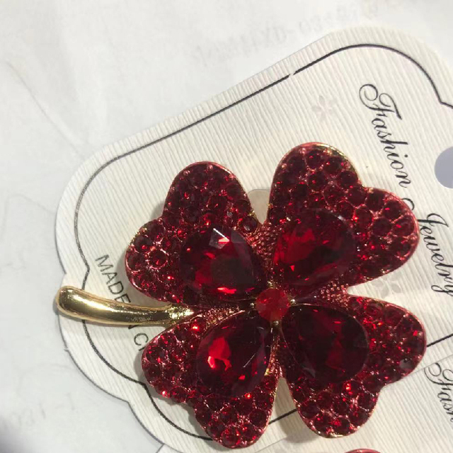 Nowa broszka kwiatowa CINDY XIANG z kryształkami Rhinestone dla kobiet - modna biżuteria ślubna - Wianko - 19