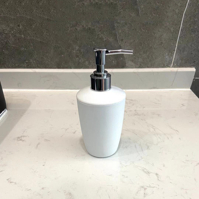 Dozownik mydła w płynie o pojemności 320ML do toalety, prysznica i kuchni - plastikowy - Wianko - 5