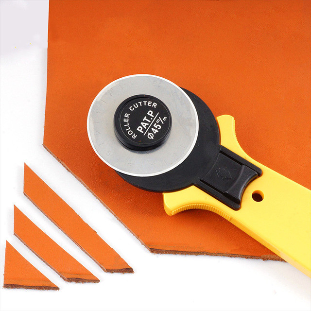 Nóż obrotowy Patchwork do cięcia tkanin, skóry i papieru 28/45mm z kółkiem rolkowym - akcesoria DIY - Wianko - 3