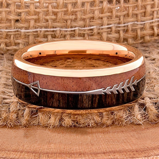 Pierścień obrączkowy męski 8MM z różowego złota, wolframu i drewna karbidowego z inkrustowaną strzałką - biżuteria ślubna - Wianko - 3