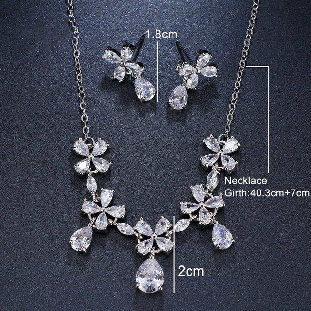 Luksusowy zestaw biżuterii ślubnej - kolczyki z kamieniem i naszyjnik z kwiatowym motywem - Wianko - 5