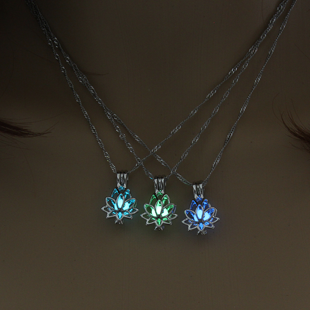 Naszyjnik Luminous Choker w kształcie lotosowego kwiatu, świecący w 3 kolorach - biżuteria modna dla kobiet - Wianko - 7