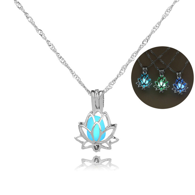 Naszyjnik Luminous Choker w kształcie lotosowego kwiatu, świecący w 3 kolorach - biżuteria modna dla kobiet - Wianko - 3