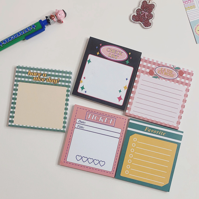 Pięćdziesiąt arkuszy różowych karteczek do notowania w małym notatniku z kreatywnymi naklejkami planującymi – szkolne materiały biurowe - Wianko - 11