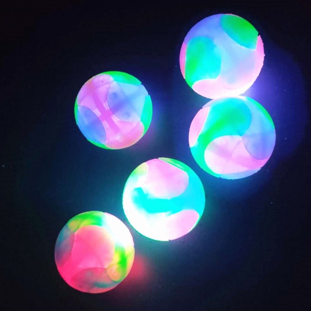 Molowa piłka świecąca Bouncy Glitter Ball Pop LED - zabawka dla psów i kotów - Wianko - 6
