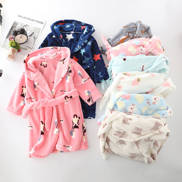 Dziecięcy szlafrok Boże Narodzenie Deer z kapturem - piżama dla chłopców i dziewczynek w zwierzęcy wzór szlafroki zimowe - Wianko - 1