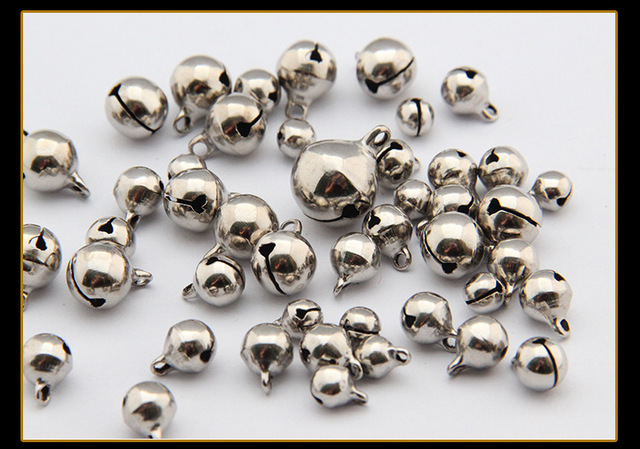 50 sztuk srebrne zawieszki wiszące jingle bells - ozdoby świąteczne, DIY biżuteria - Wianko - 10
