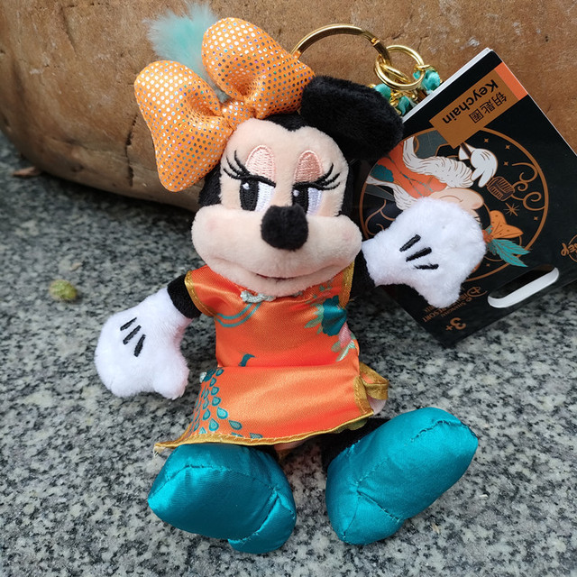 Autentyczne pluszowe zabawki lalki Disney Mickey i Minnie w stylu retro, 16cm, klucz łańcuszkowy, boże narodzenie, wysoka jakość - Wianko - 5