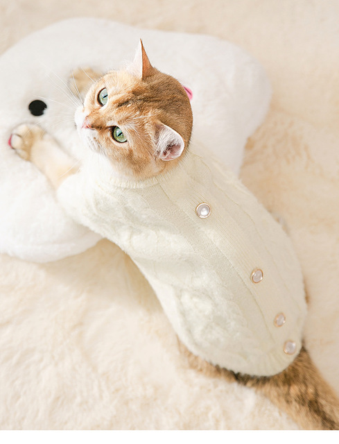 Sweter dla psa imitacja norki z kocim motywem - ciepłe i wełniane ubranie na jesień i zimę - Wianko - 1