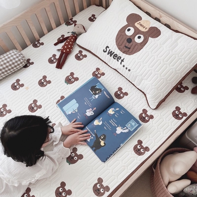 Koreańskie łóżeczko dla dziecka z lateksowym matem - fajne i słodkie dla chłopców i dziewczynek - dostawa gratis - Wianko - 7