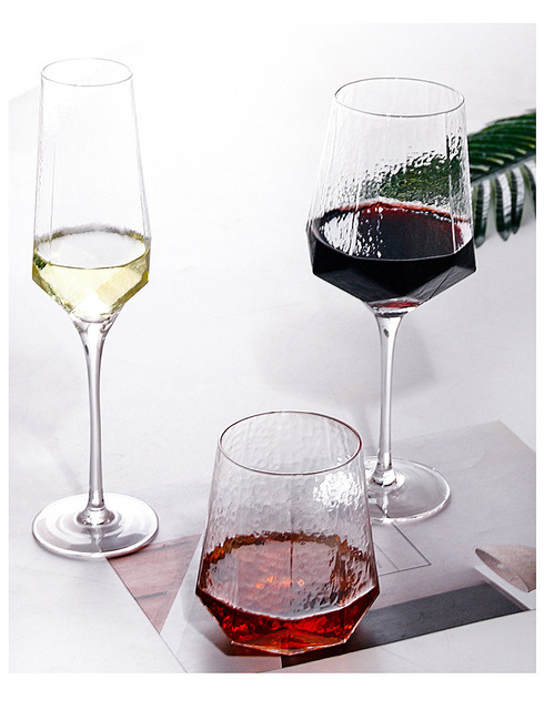Kryształowa lampka do wina w kształcie młotka o wzorze diamentowym - czerwień, styl skandynawski - Wianko - 10