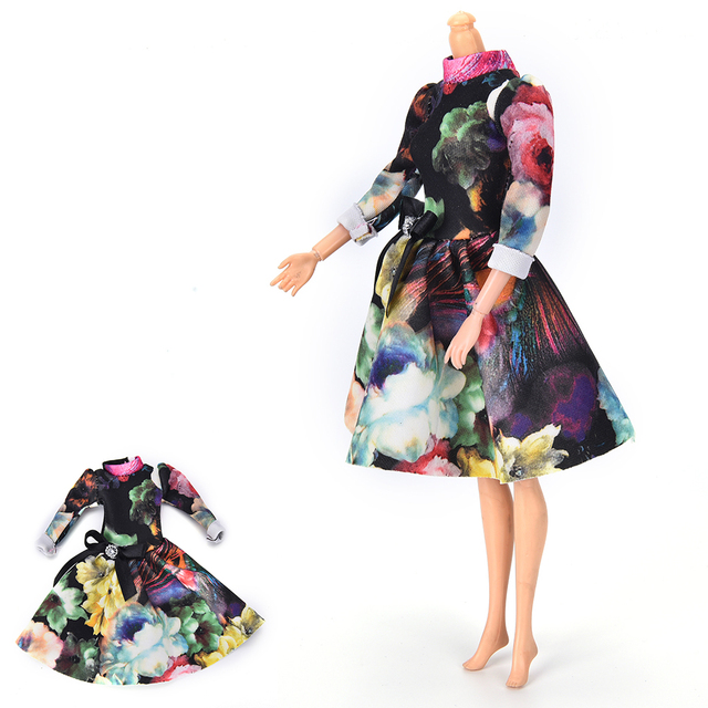 Ręcznie robiona sukienka dla lalki Barbie - Mini duży kwiatowy print - Prezent na urodziny dla dziewczynki - Wianko - 14