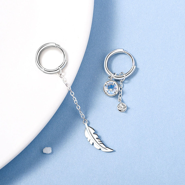 Niebieskie asymetryczne kolczyki wiszące z piórem i cyrkoniami - srebro 925, ręcznie robiona biżuteria dla kobiet - Wianko - 2
