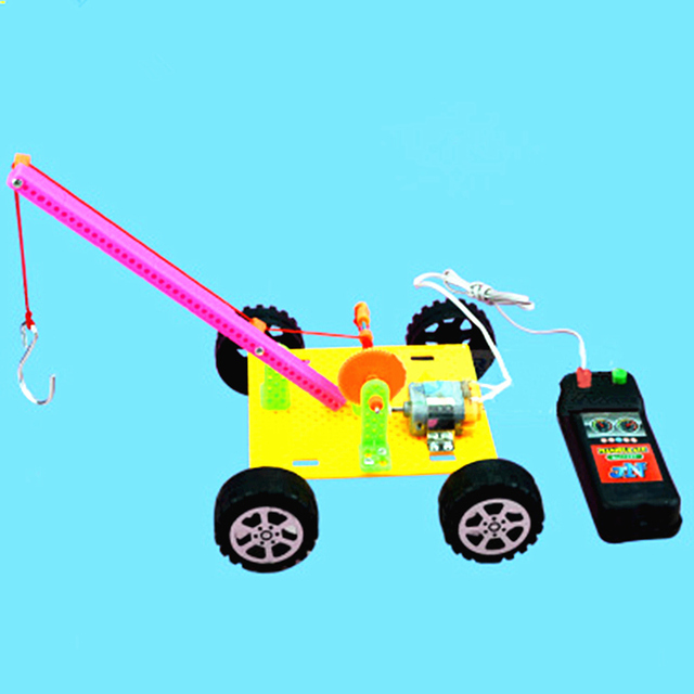 Zabawka naukowa DIY: Żuraw zdalnego sterowania - zestaw do składania, nauka fizyki, eksperymenty, prezent dla chłopca - Wianko - 6