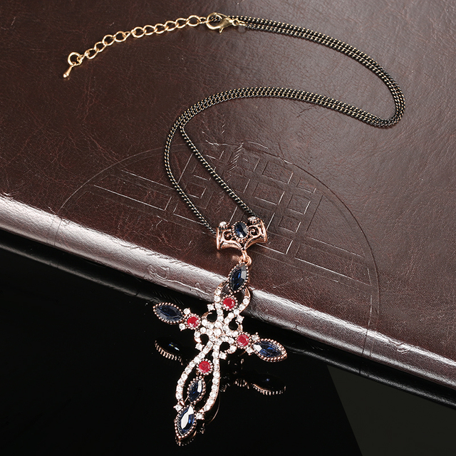 Krzyż wisiorek naszyjnik Vintage łańcuszek złota biżuteria - Wianko - 10