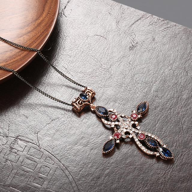 Krzyż wisiorek naszyjnik Vintage łańcuszek złota biżuteria - Wianko - 11