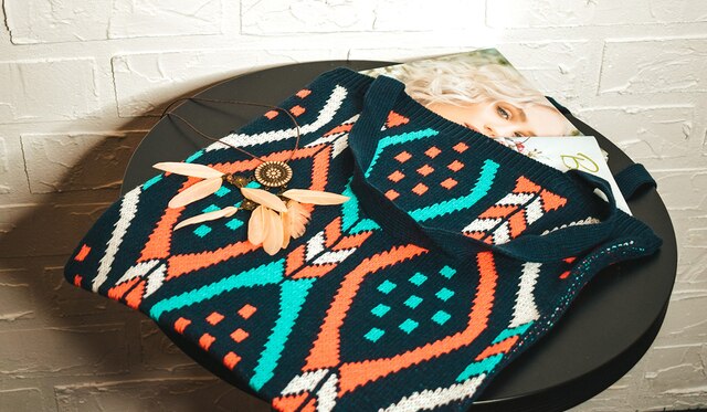 Torba na zakupy Kobieta Knitting Aztec Ibiza - duży uchwyt, wełniana, etniczna, miękka, szydełkowa - Boho Chic, czeski styl - Wianko - 4