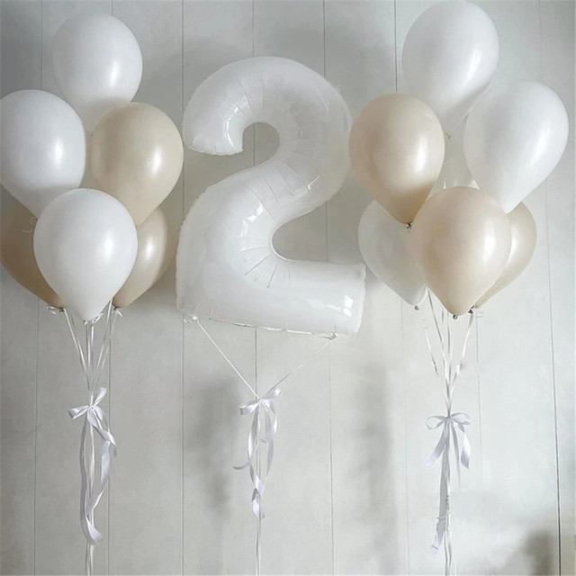 Zestaw 13 białych, foliowo-lateksowych balonów numerycznych 40 cali - idealne dekoracje na urodziny, rocznicę ślubu i przyjęcia dla dzieci - Wianko - 1