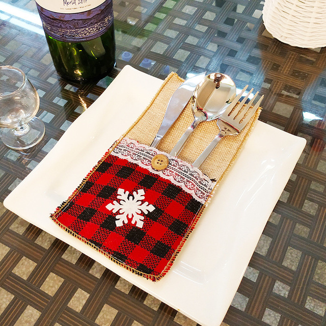 Etui na świąteczne sztućce i stojak na naczynia, ozdoby na stół, domowy dekor Snowman, torba na prezenty - Wianko - 28
