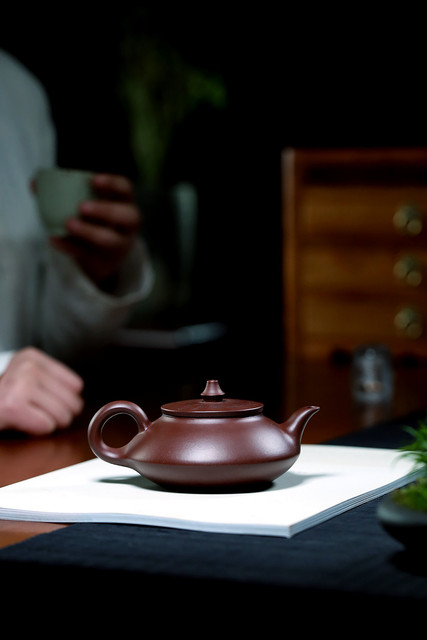 Dzbanek do herbaty z purpurowej gliny Yixing, ręcznie wykonany, pojemność 200ml - Wianko - 17