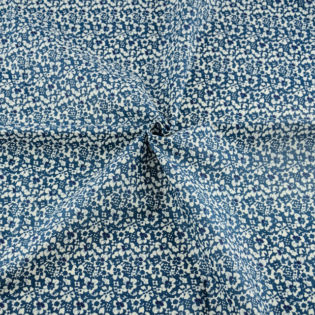Tkanina bawełniana Booksew - ciemnoniebieski wzór kwiatowy do szycia lalki, patchworku i scrapbookingu - Wianko - 2