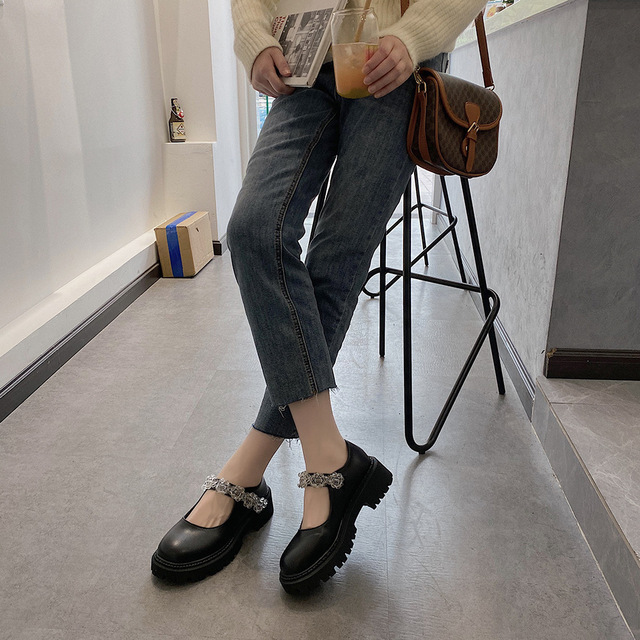 Nowe brytyjskie buty damskie Mary Jane na słupku z grubą podeszwą i ozdobnymi detalami - Wianko - 18